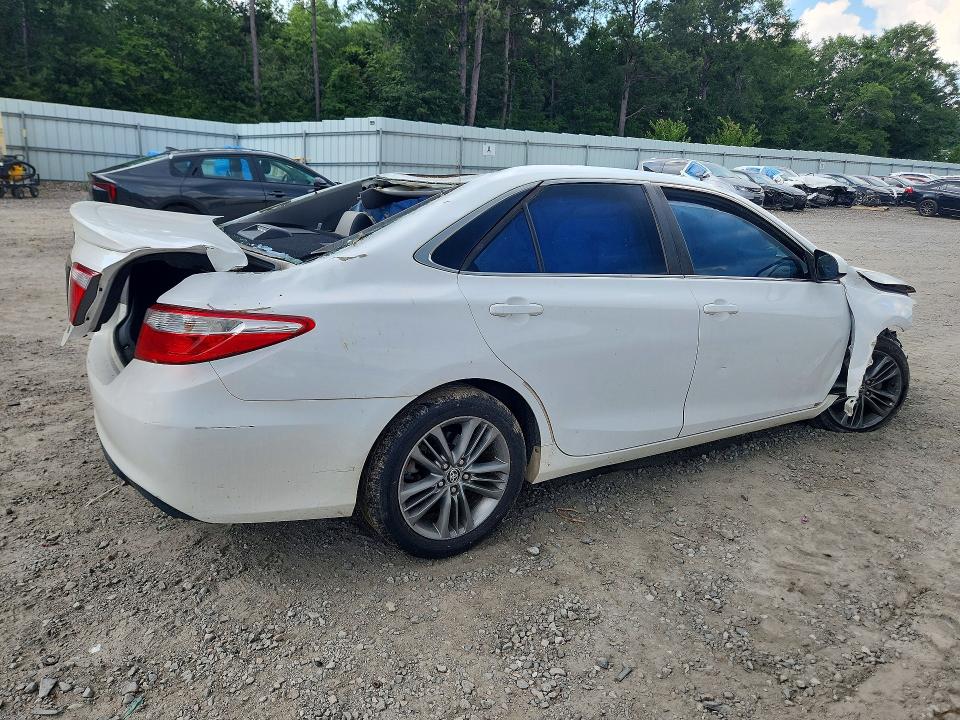 2016 Toyota Camry მანქანა იყიდება აუქციონზე, vin: 4T1BF1FK0GU128596, აუქციონის ნომერი: 57222326