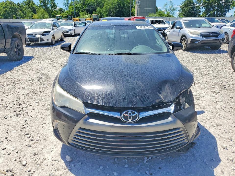 58000736 :رقم المزاد ، 4T1BF1FK9GU236988 vin ، 2016 Toyota Camry مزاد بيع