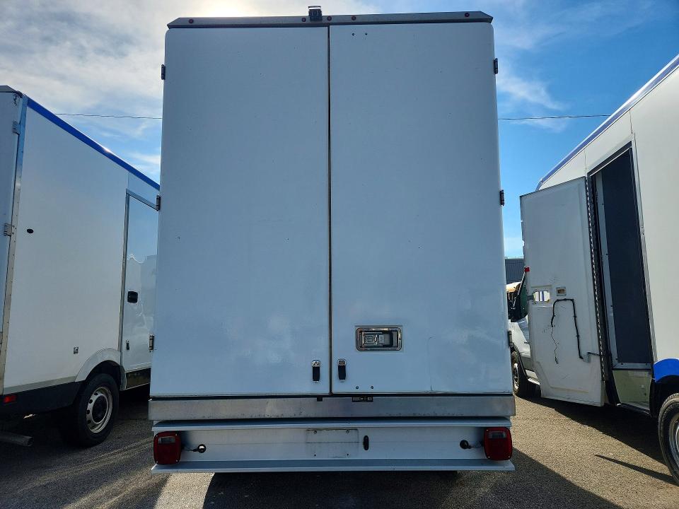 55606616 :رقم المزاد ، 1FDBW5Z8XLKA75547 vin ، 2020 Ford Transit مزاد بيع