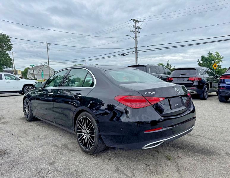 59127796 :رقم المزاد ، W1KAF4GB4NR042438 vin ، 2022 Mercedes-benz C مزاد بيع