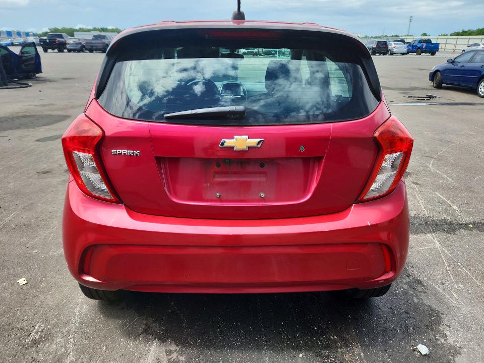 57396426 :رقم المزاد ، KL8CB6SA4LC403281 vin ، 2020 Chevrolet Spark مزاد بيع