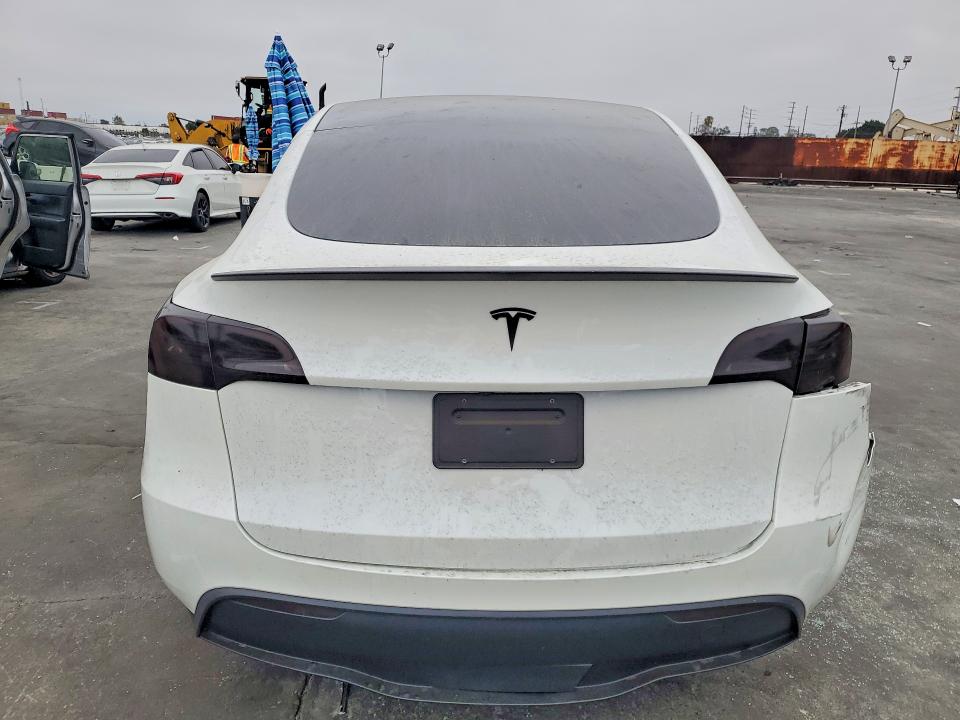 Продажа на аукционе авто 2023 Tesla Model Y, vin: 7SAYGDEFXPF917545, номер лота: 55332916