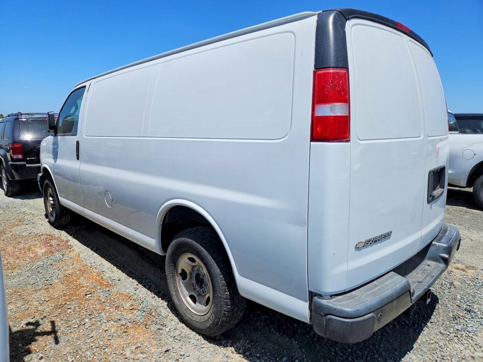 55821706 :رقم المزاد ، 1GCWGAF70M1153140 vin ، 2021 Chevrolet Express G2500 مزاد بيع
