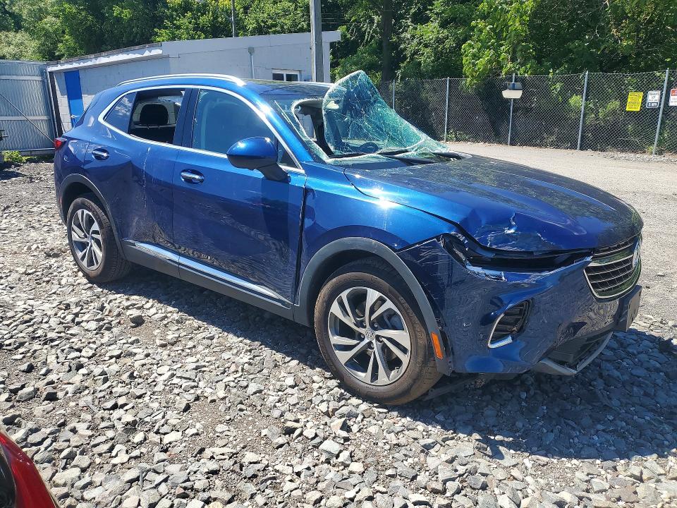 Продажа на аукционе авто 2022 Buick Envision, vin: LRBFZPR48ND111635, номер лота: 57328386