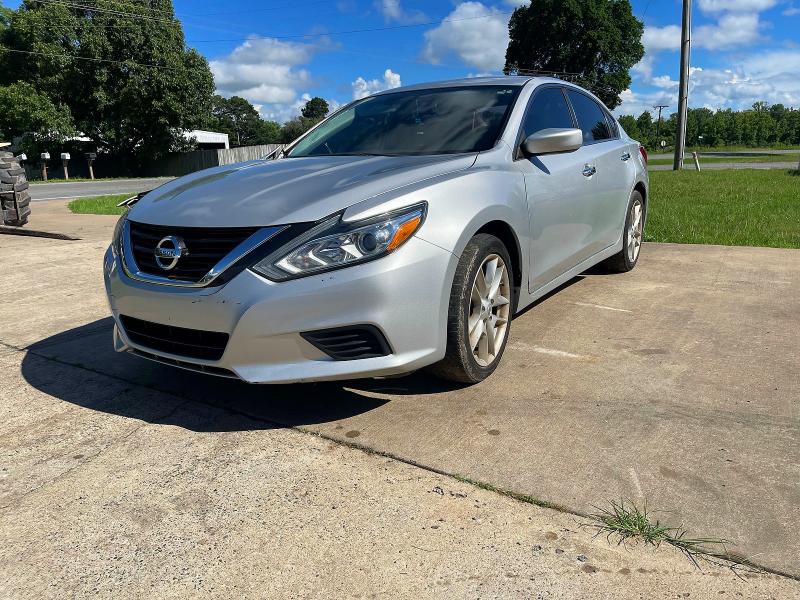 Продаж на аукціоні авто 2018 Nissan Altima, vin: 1N4AL3AP5JC159238, номер лоту: 59623876