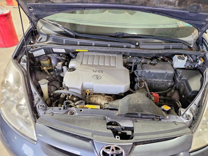 Продажа на аукционе авто 2008 Toyota Sienna, vin: 5TDZK22C98S119209, номер лота: 57850236