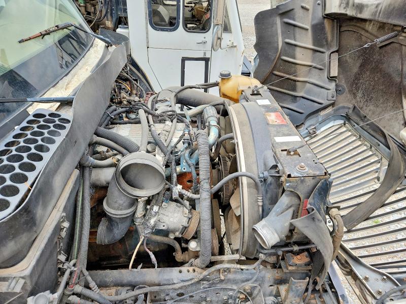 55909286 :رقم المزاد ، 1HTMMAAR26H339476 vin ، 2006 International 4300 مزاد بيع