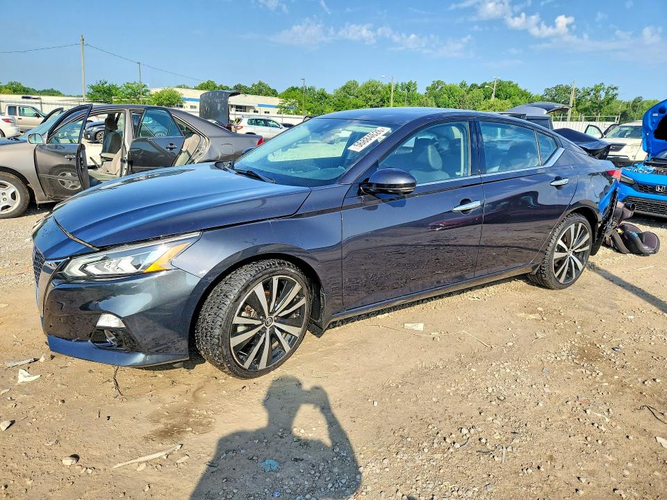 Продаж на аукціоні авто 2020 Nissan Altima, vin: 1N4BL4FW8LC147940, номер лоту: 56884626