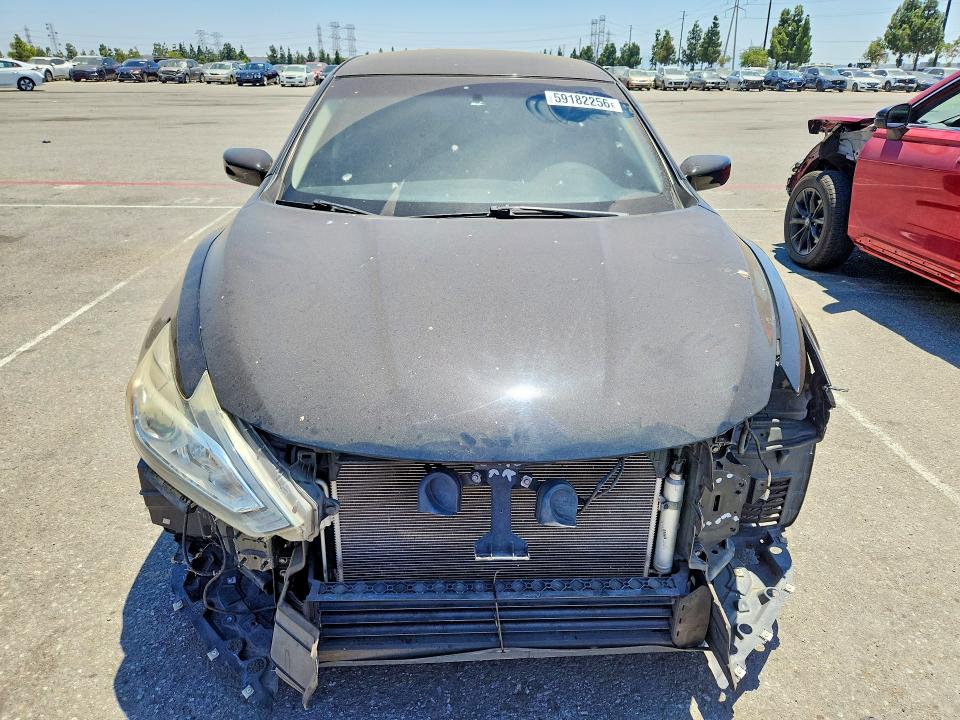 Продажа на аукционе авто 2018 Nissan Altima, vin: 1N4AL3AP2JC474272, номер лота: 59182256