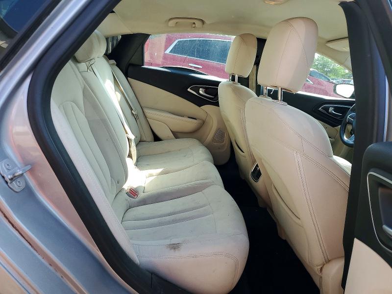 2015 Chrysler 200 მანქანა იყიდება აუქციონზე, vin: 1C3CCCAB6FN538224, აუქციონის ნომერი: 58153326
