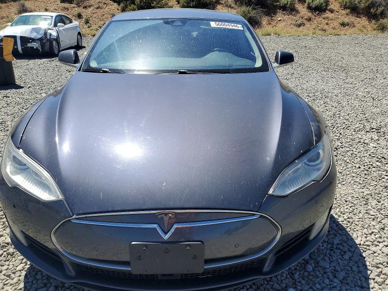 2015 Tesla Model S მანქანა იყიდება აუქციონზე, vin: 5YJSA1E14FF112906, აუქციონის ნომერი: 56004946