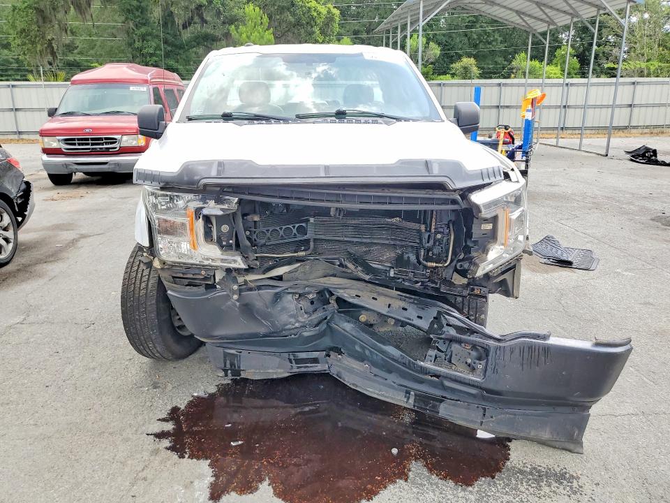 56970166 :رقم المزاد ، 1FTMF1CB3JKD28425 vin ، 2018 Ford F150 مزاد بيع