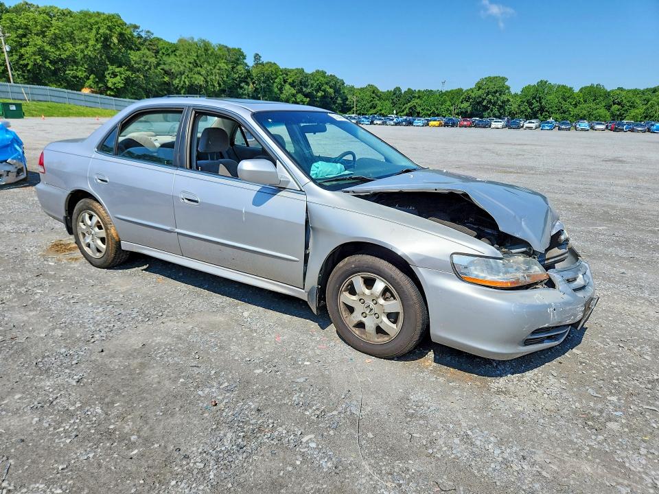 57184446 :رقم المزاد ، 1HGCG56681A146757 vin ، 2001 Honda Accord مزاد بيع