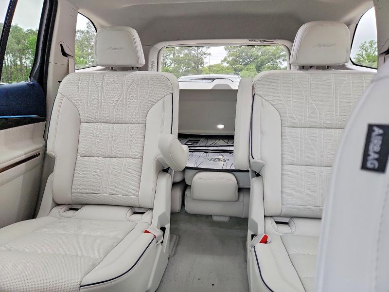 55417736 :رقم المزاد ، 5GAERCRS9SJ110254 vin ، 2025 Buick Enclave مزاد بيع