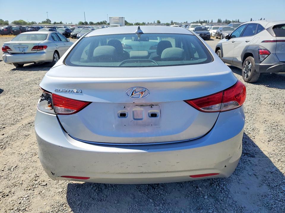 56167636 :رقم المزاد ، 5NPDH4AE8DH417726 vin ، 2013 Hyundai Elantra مزاد بيع