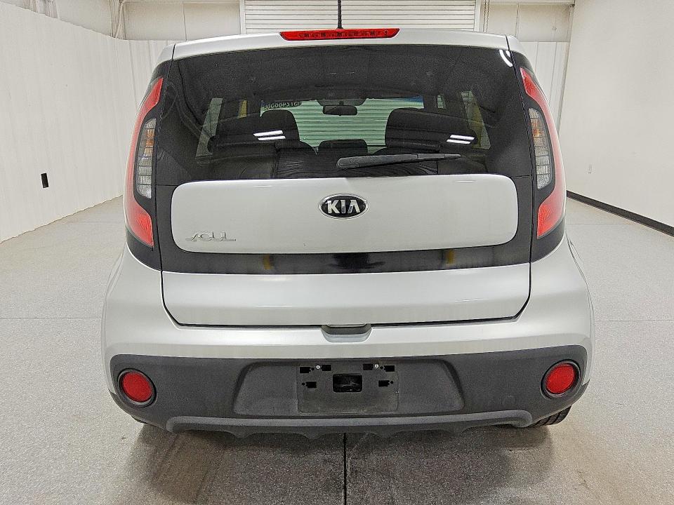 57248856 :رقم المزاد ، KNDJN2A2XJ7606562 vin ، 2018 Kia Soul مزاد بيع