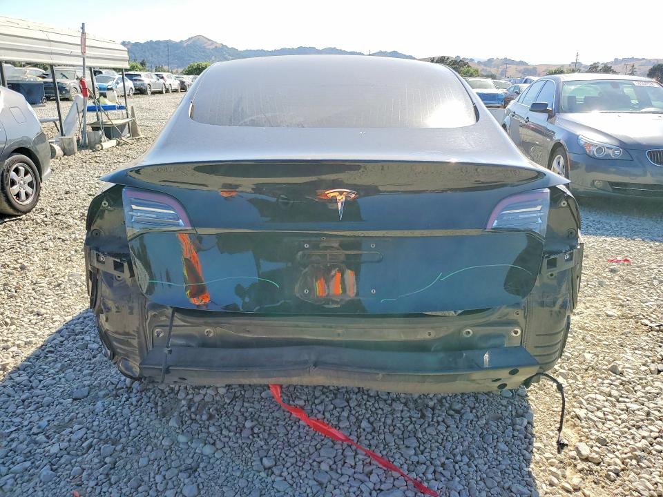 Продажа на аукционе авто 2018 Tesla Model 3, vin: 5YJ3E1EA8JF156408, номер лота: 57705066