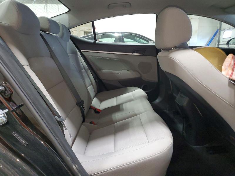 Продажа на аукционе авто 2018 Hyundai Elantra, vin: 5NPD84LF4JH394852, номер лота: 55873046