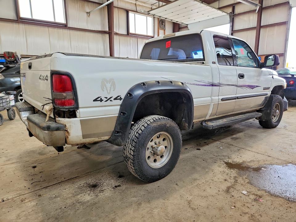 55348196 :رقم المزاد ، 1B7KF23671J583696 vin ، 2001 Dodge Ram 2500 مزاد بيع