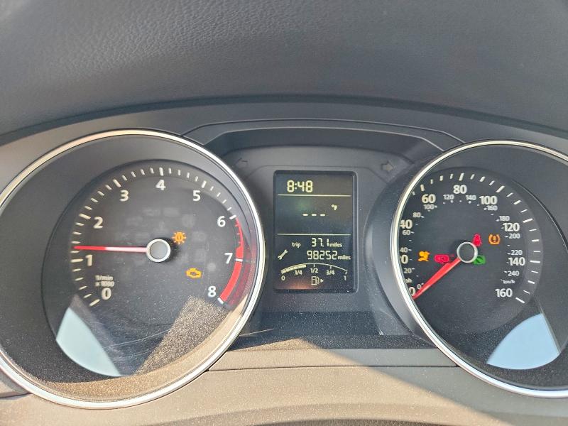 58046126 :رقم المزاد ، 3VW2K7AJXFM317757 vin ، 2015 Volkswagen Jetta مزاد بيع
