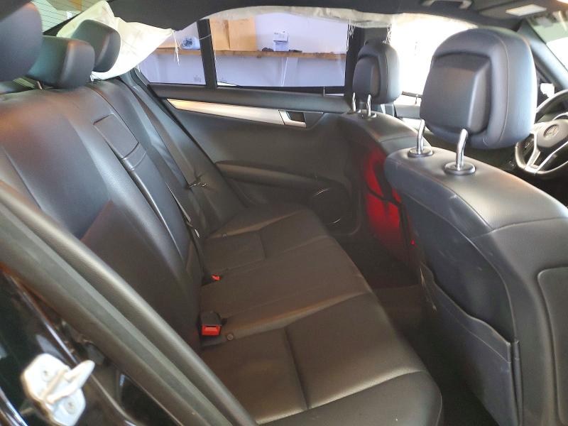 2013 Mercedes-benz C მანქანა იყიდება აუქციონზე, vin: WDDGF4HB9DA774683, აუქციონის ნომერი: 55756846