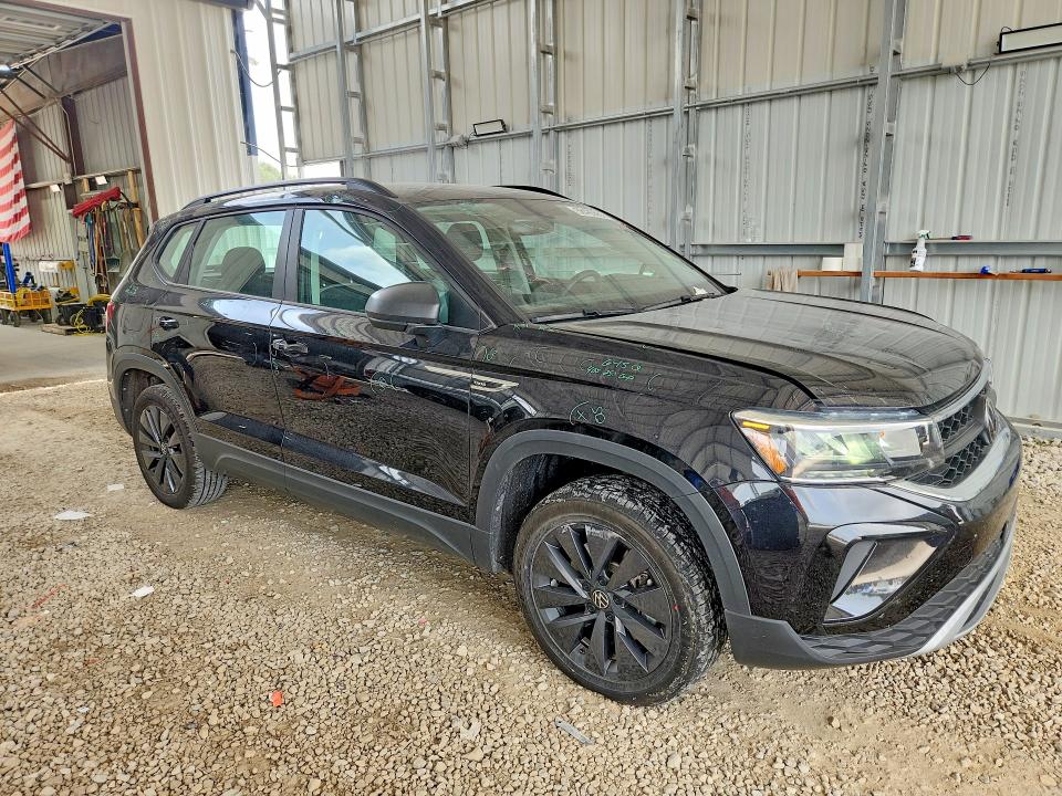 58495686 :رقم المزاد ، 3VVCX7B26PM377800 vin ، 2023 Volkswagen Taos مزاد بيع
