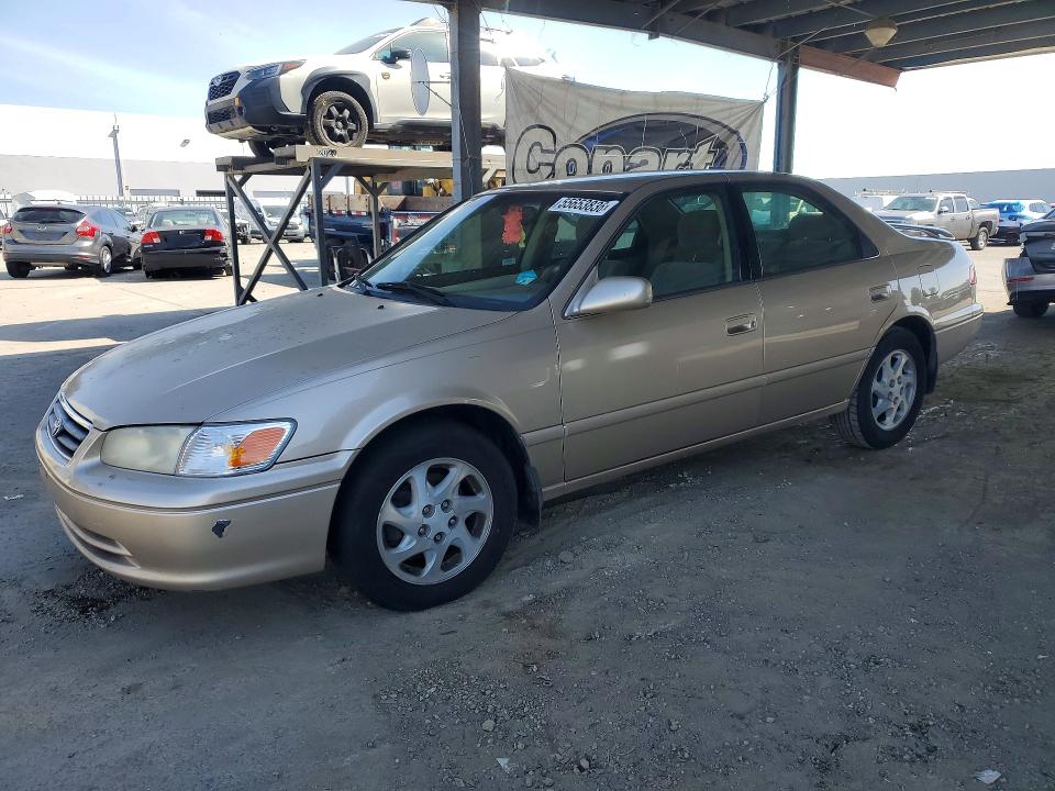 Auction sale of the 2001 Toyota Camry, vin: JT2BG22K510554627, lot number: 55653836