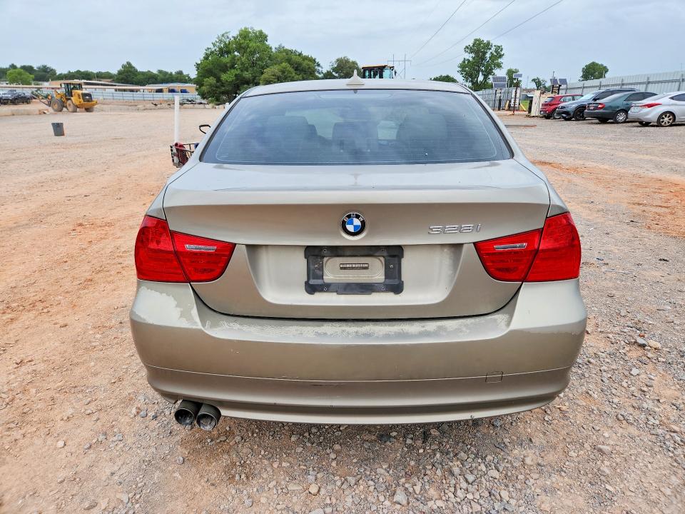 Продажа на аукционе авто 2009 Bmw 328, vin: WBAPH77529NL83910, номер лота: 58751016