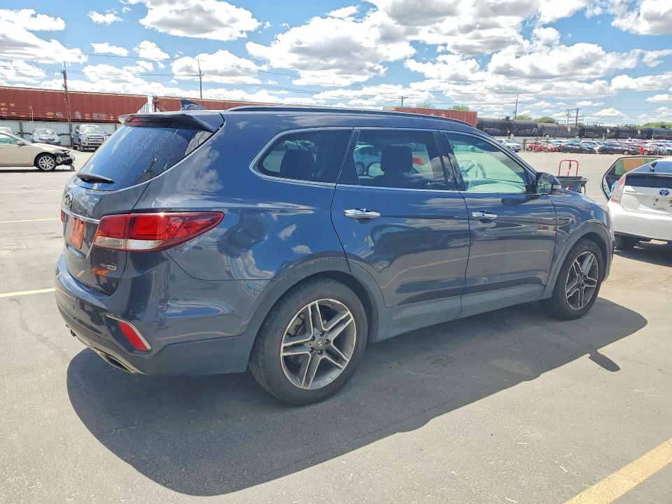2017 Hyundai Santa Fe მანქანა იყიდება აუქციონზე, vin: KM8SRDHF5HU165198, აუქციონის ნომერი: 55965926