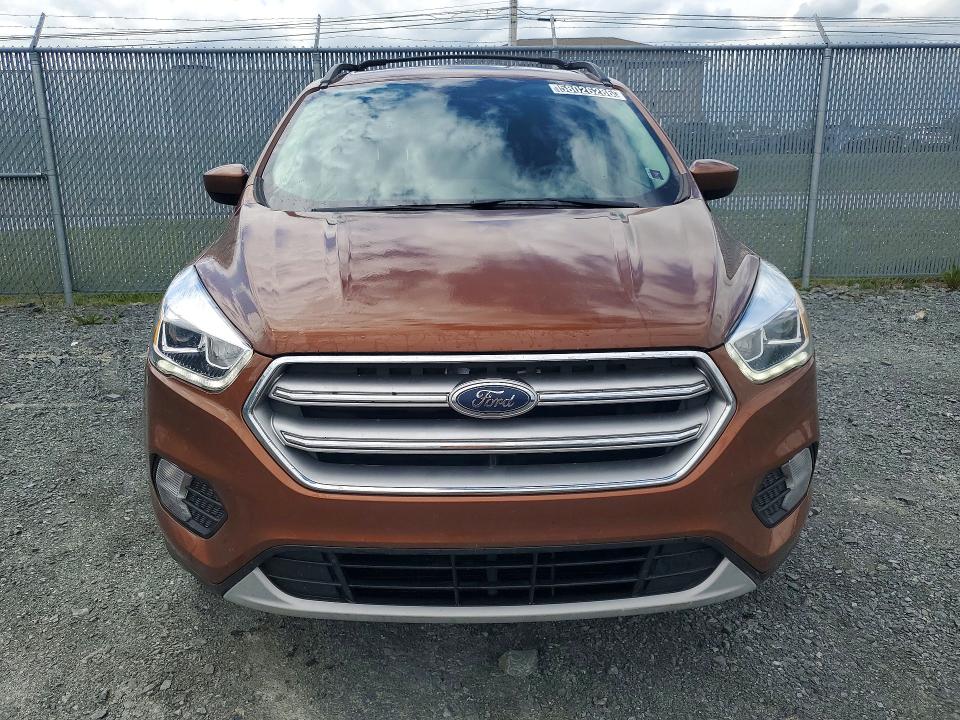 Продажа на аукционе авто 2017 Ford Escape, vin: 1FMCU0GD1HUB54646, номер лота: 58026286