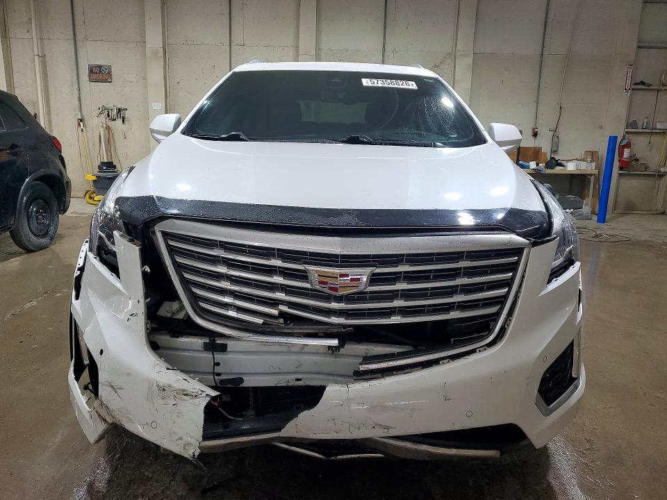 57358826 :رقم المزاد ، 1GYKNFRS0HZ306389 vin ، 2017 Cadillac Xt5 مزاد بيع