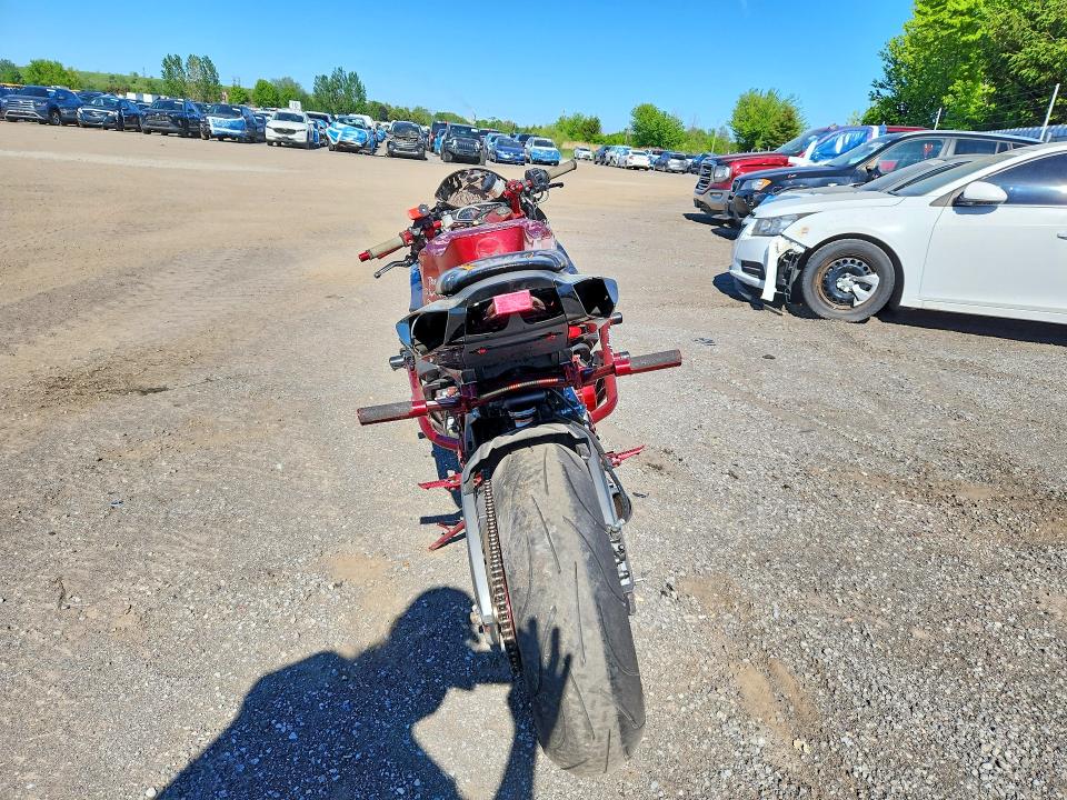2011 Suzuki Gsx-r600 მანქანა იყიდება აუქციონზე, vin: JS1GN7FA4B2101410, აუქციონის ნომერი: 53223006