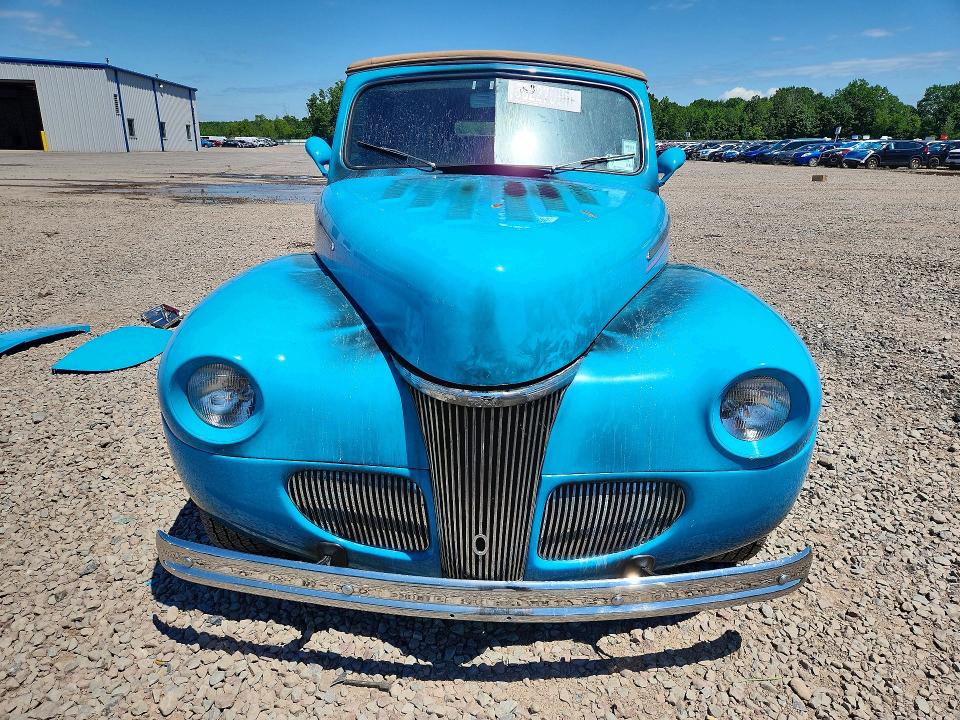56227086 :رقم المزاد ، 186701051 vin ، 1941 Ford Custom Deluxe مزاد بيع