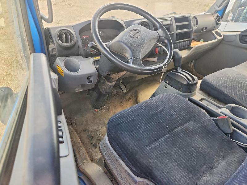 57874226 :رقم المزاد ، 2AYRDM2H6F1000337 vin ، 2015 Hino 195 مزاد بيع