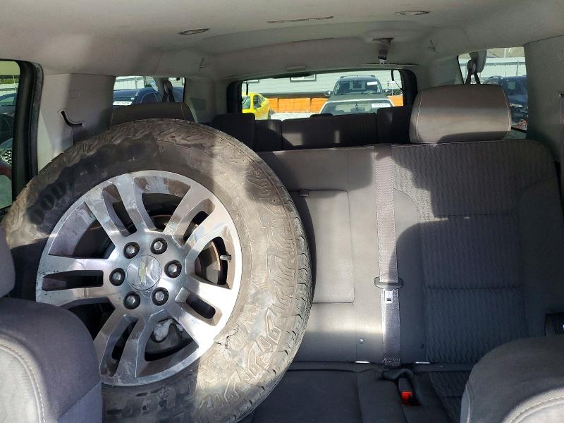 Продажа на аукционе авто 2016 Chevrolet Suburban, vin: 1GNSCGKC8GR397728, номер лота: 56283676