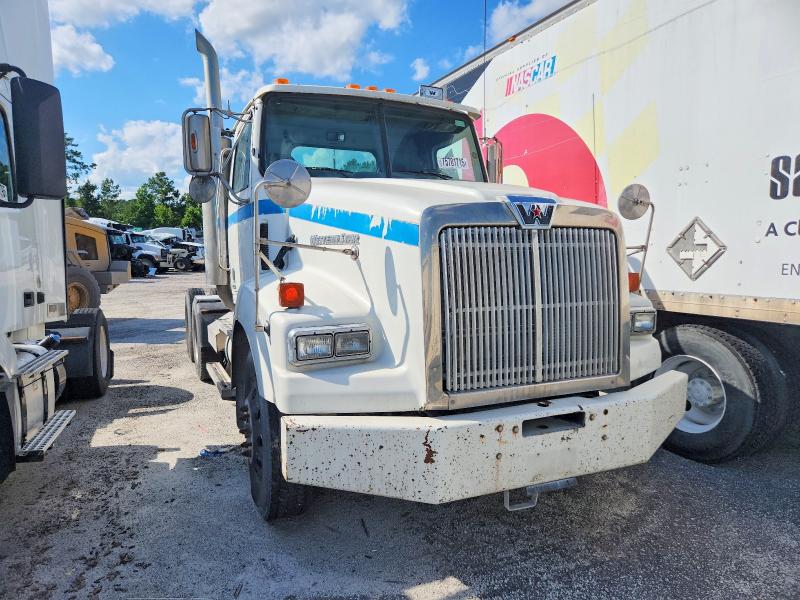 Продаж на аукціоні авто 2018 Westenstar 4900, vin: 5KKXAMCG4JPJS8101, номер лоту: 75781715