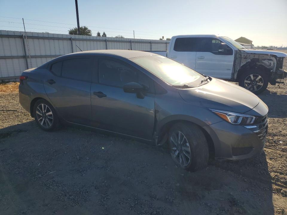 56646116 :رقم المزاد ، 3N1CN8DV3PL818860 vin ، 2023 Nissan Versa مزاد بيع