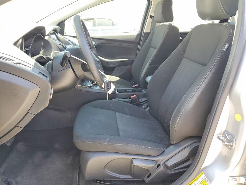 55761386 :رقم المزاد ، 1FADP3M20HL333258 vin ، 2017 Ford Focus مزاد بيع