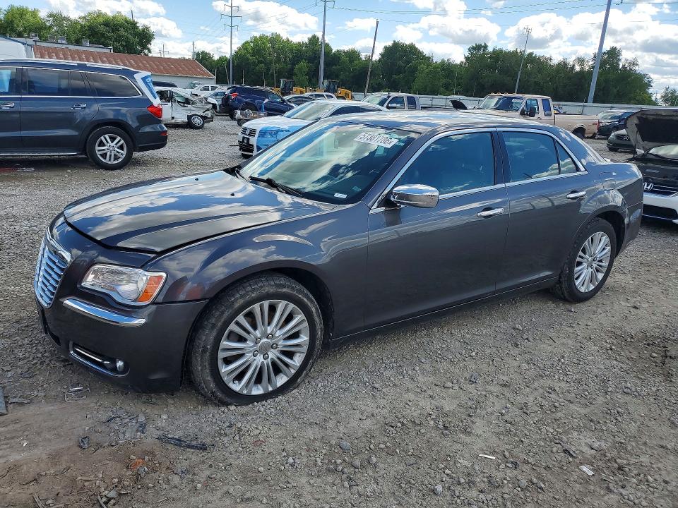 57381786 :رقم المزاد ، 2C3CCAKG8EH260285 vin ، 2014 Chrysler 300c مزاد بيع