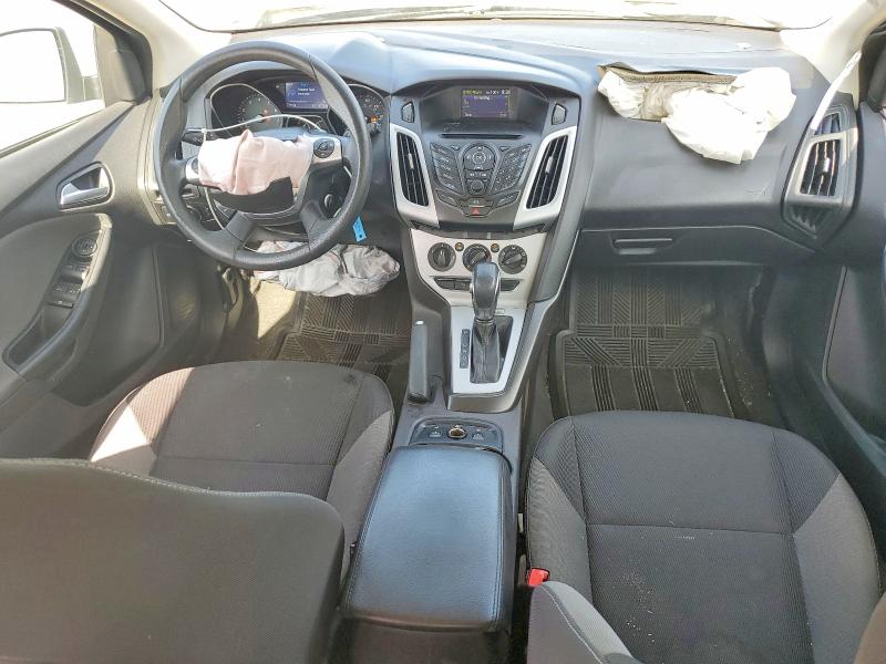 59185276 :رقم المزاد ، 1FADP3K22EL200015 vin ، 2014 Ford Focus مزاد بيع