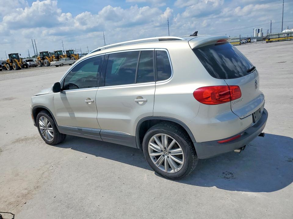 Aukcja sprzedaży 2015 Volkswagen Tiguan, vin: WVGBV7AXXFW568983, numer aukcji: 55656636