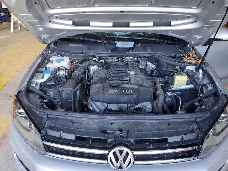 2014 Volkswagen Touareg მანქანა იყიდება აუქციონზე, vin: WVGEF9BP9ED006510, აუქციონის ნომერი: 57540226