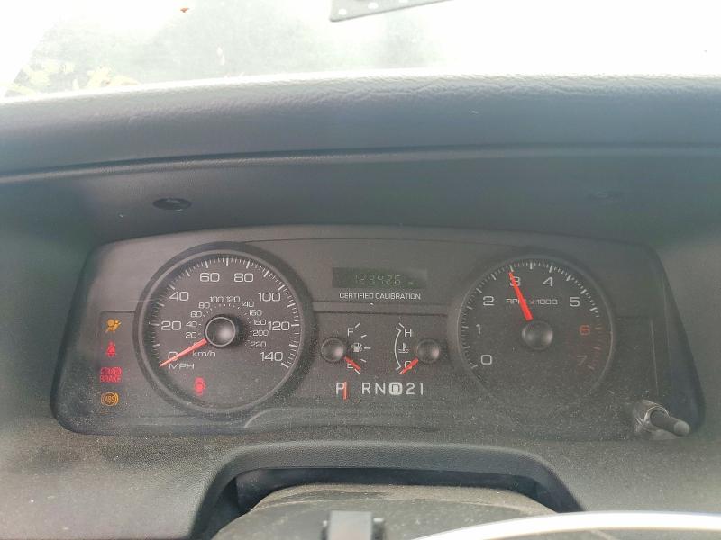 57649086 :رقم المزاد ، 2FAHP71W07X125253 vin ، 2007 Ford Crown Victoria مزاد بيع