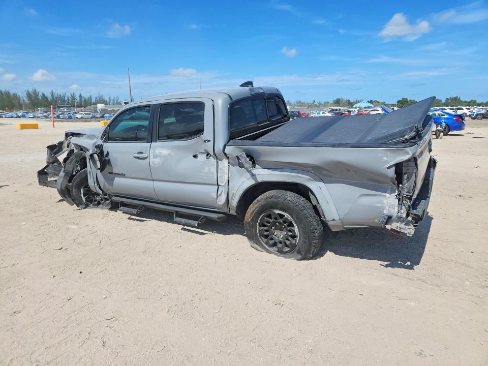 56853586 :رقم المزاد ، 3TMAZ5CNXLM133414 vin ، 2020 Toyota Tacoma مزاد بيع