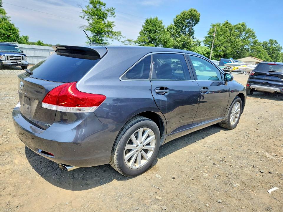 85987675 :رقم المزاد ، 4T3BA3BB7BU024011 vin ، 2011 Toyota Venza مزاد بيع