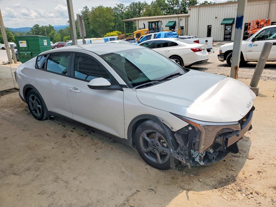 Продажа на аукционе авто 2025 Kia K4, vin: 3KPFT4DE1SE132841, номер лота: 58739036