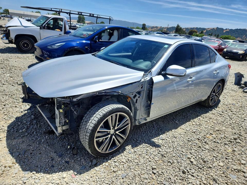 56693956 :رقم المزاد ، JN1BV7AP6FM350106 vin ، 2015 Infiniti Q50 مزاد بيع