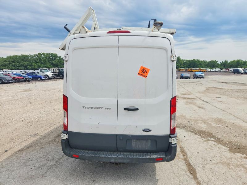2016 Ford Transit მანქანა იყიდება აუქციონზე, vin: 1FTYR1CMXGKB53819, აუქციონის ნომერი: 57898216