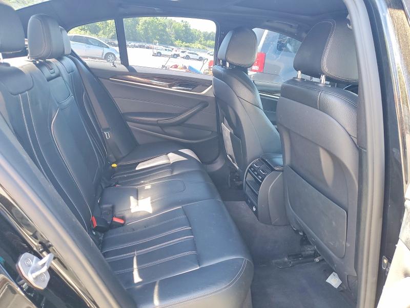 55901146 :رقم المزاد ، WBAJA7C58JG909367 vin ، 2018 Bmw 530 مزاد بيع