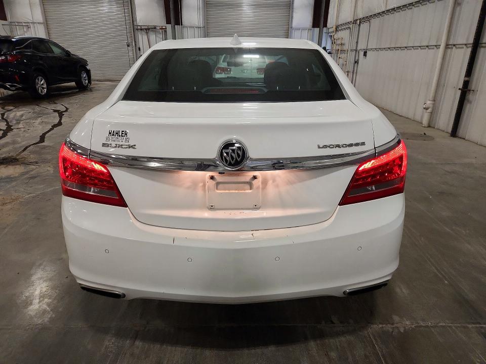 58446746 :رقم المزاد ، 1G4GB5G35GF218010 vin ، 2016 Buick Lacrosse مزاد بيع